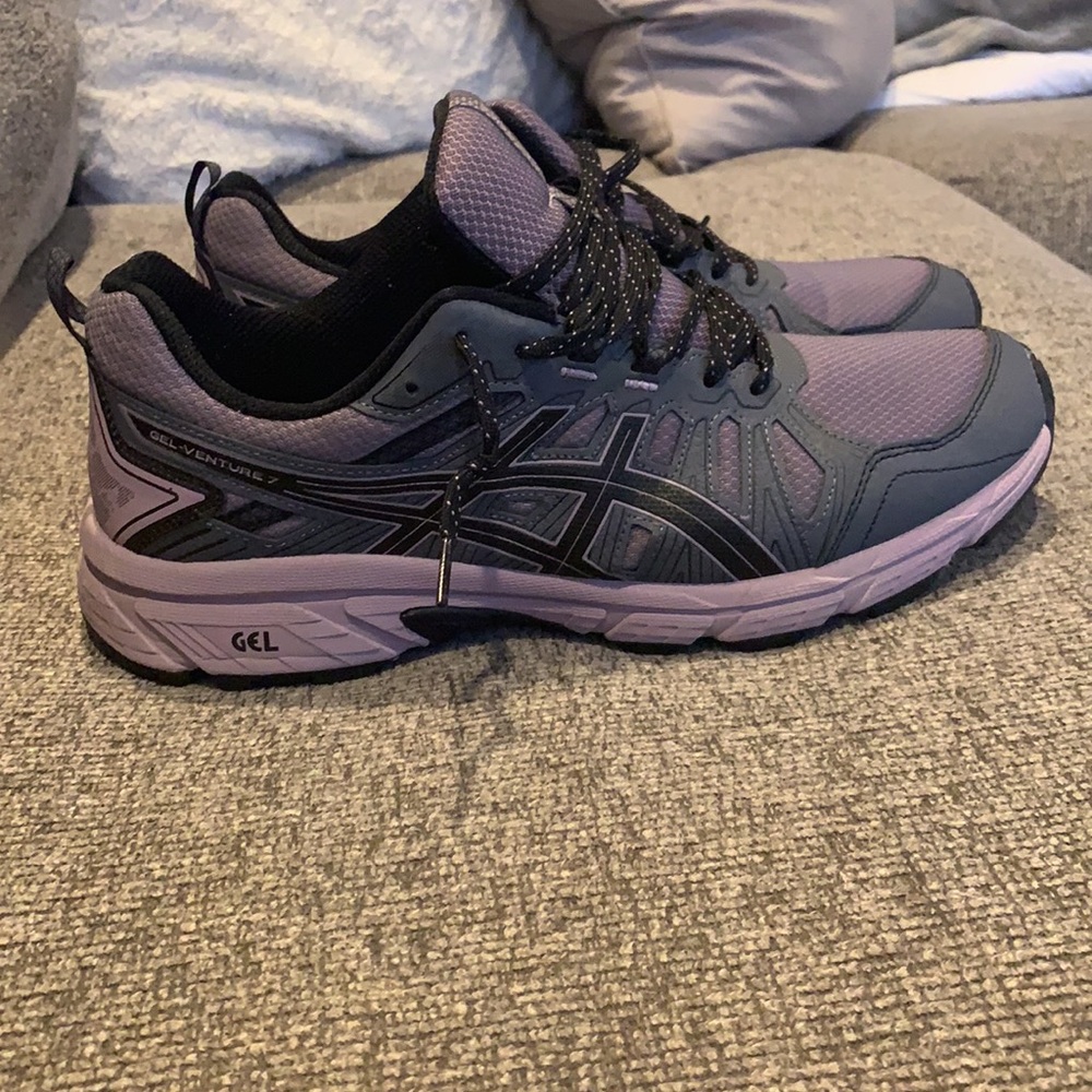 ASICS Gel-Venture 7 Women’s Running Shoes
